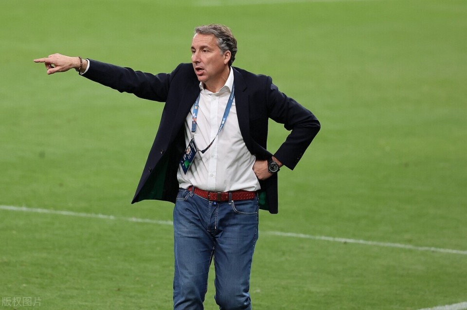 XingKong-包含UFC夜战：荆楚银狐队强势反弹海滨猎隼队，主帅临场妙招年轻人站出来了的词条