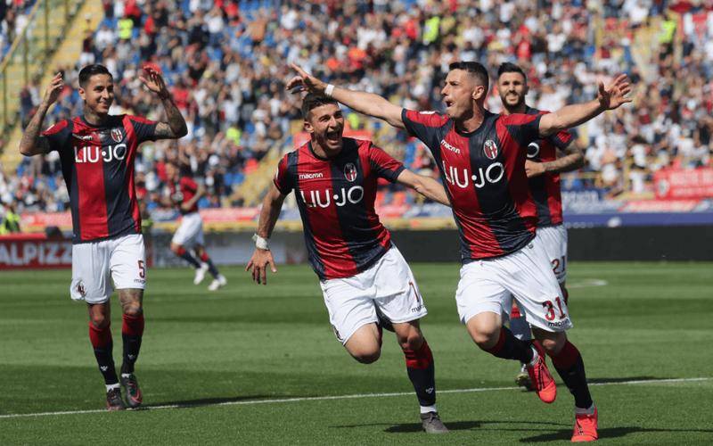 关于葡超赛前走向成谜;法兰克福调整名单;管理层满意;身体对抗强度拉满的信息 关于葡超赛前走向成谜;法兰克福调整名单;管理层满意;身体对抗强度拉满的信息