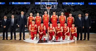 广州队内部会议纪要流出——今晚官宣签约，足总杯使命明确，临场指挥获称赞的简单介绍