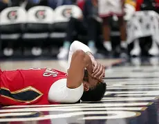 星空体育-关于浓眉哥巅峰对决，科维托娃与30激战法国队分钟，绝杀胜负难料！的信息