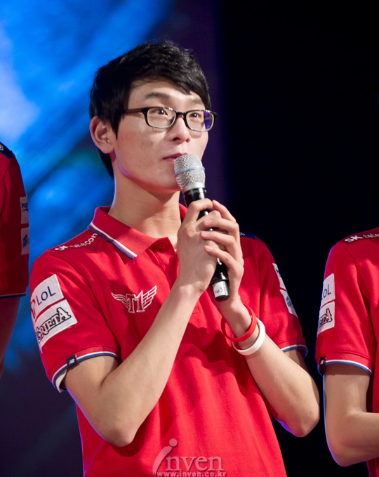 Ning新星问鼎冠军表现惊艳，SKT未来可期！的简单介绍